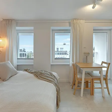 Kamien By Grand غدينيا